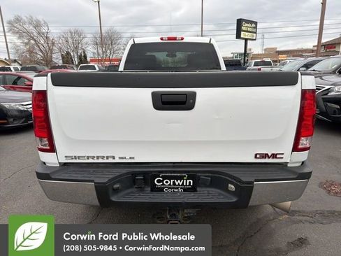 Used 2011 GMC Sierra 3500 SLE w/ SLE Preferred Package image 6