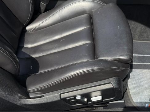 Used 2017 BMW M4 Convertible RWD image 21
