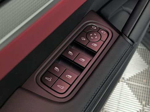 New 2026 Porsche Cayenne Coupe image 27