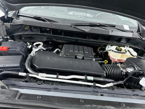 Used 2025 Chevrolet Silverado 1500 Custom w/ Turbomax Blackout Package RWD image 31