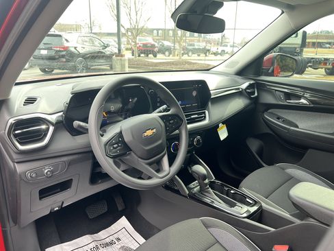 New 2026 Chevrolet TrailBlazer LT w/ LPO, Blackout Package image 16