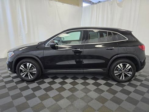 Used 2025 Mercedes-Benz GLA 250 4MATIC image 3
