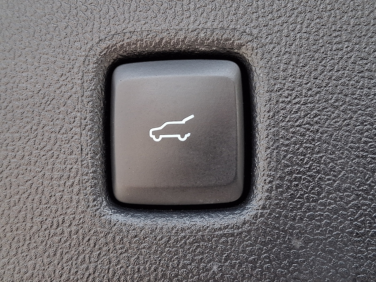 Certified 2022 Ford Escape SEL AWD/4WD image 30