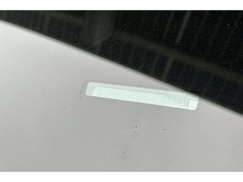 Certified 2026 Toyota Grand Highlander AWD image 7