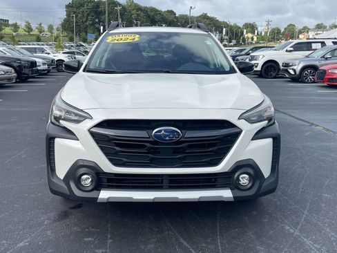 Used 2024 Subaru Outback Limited XT AWD/4WD image 2