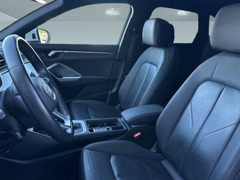 Used 2020 Audi Q3 2.0T Premium Plus w/ Premium Plus Package image 5