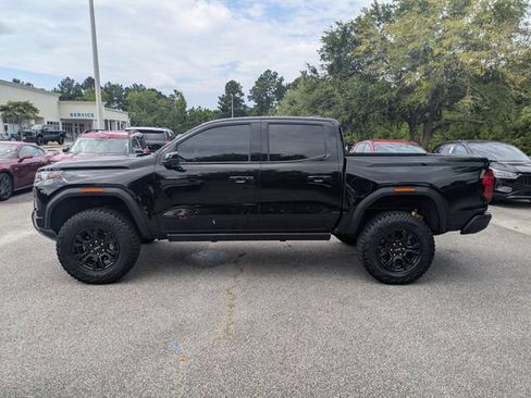 Used 2023 GMC Canyon AT4X AWD/4WD image 6