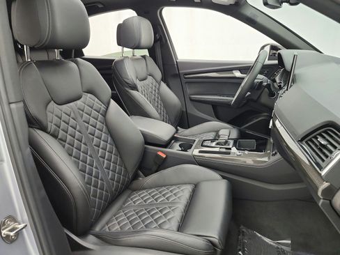 Used 2023 Audi SQ5 Premium Plus w/ Premium Plus Package AWD/4WD image 21