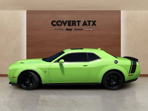 Used 2023 Dodge Challenger R/T Scat Pack RWD image 2