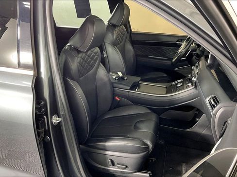 Used 2021 Hyundai Palisade Calligraphy image 10