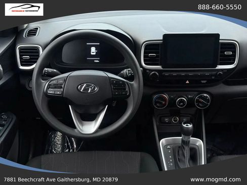Used 2023 Hyundai Venue SE w/ Cargo Package image 27