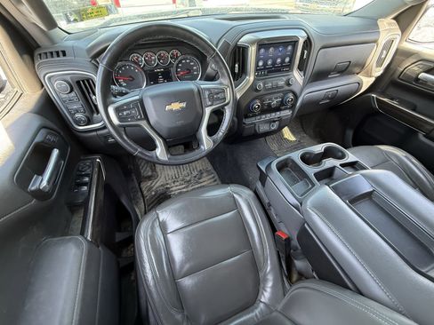 Used 2021 Chevrolet Silverado 1500 LT w/ Z71 Off-Road Package image 13