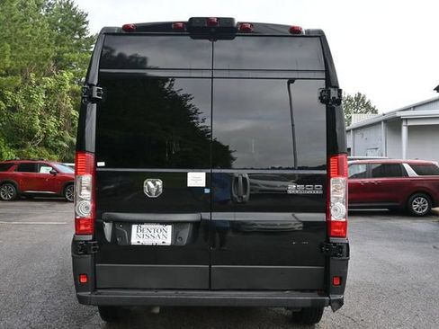 Used 2023 RAM ProMaster 2500 FWD image 6