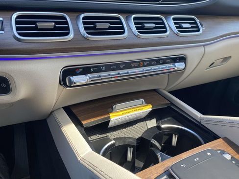 Certified 2025 Mercedes-Benz GLE 350 4MATIC image 28