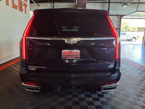 Used 2023 Cadillac Escalade ESV Premium Luxury w/ LPO, Radiant Package AWD/4WD image 6
