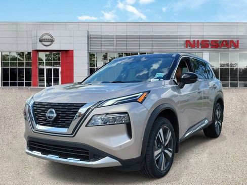 Certified 2023 Nissan Rogue Platinum w/ Platinum Premium Package image 10