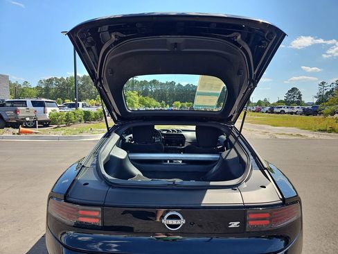 Used 2025 Nissan Z Sport w/ Floor Mat Package RWD image 16