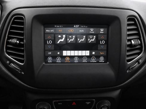 Used 2021 Jeep Compass Sport FWD image 35