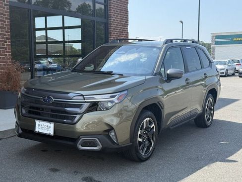 Used 2025 Subaru Forester Limited w/ Popular Package #1 AWD/4WD image 1