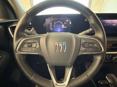 Used 2024 Buick Encore GX Preferred FWD image 33