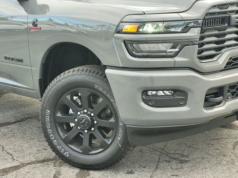 New 2026 RAM 2500 Big Horn AWD/4WD image 6