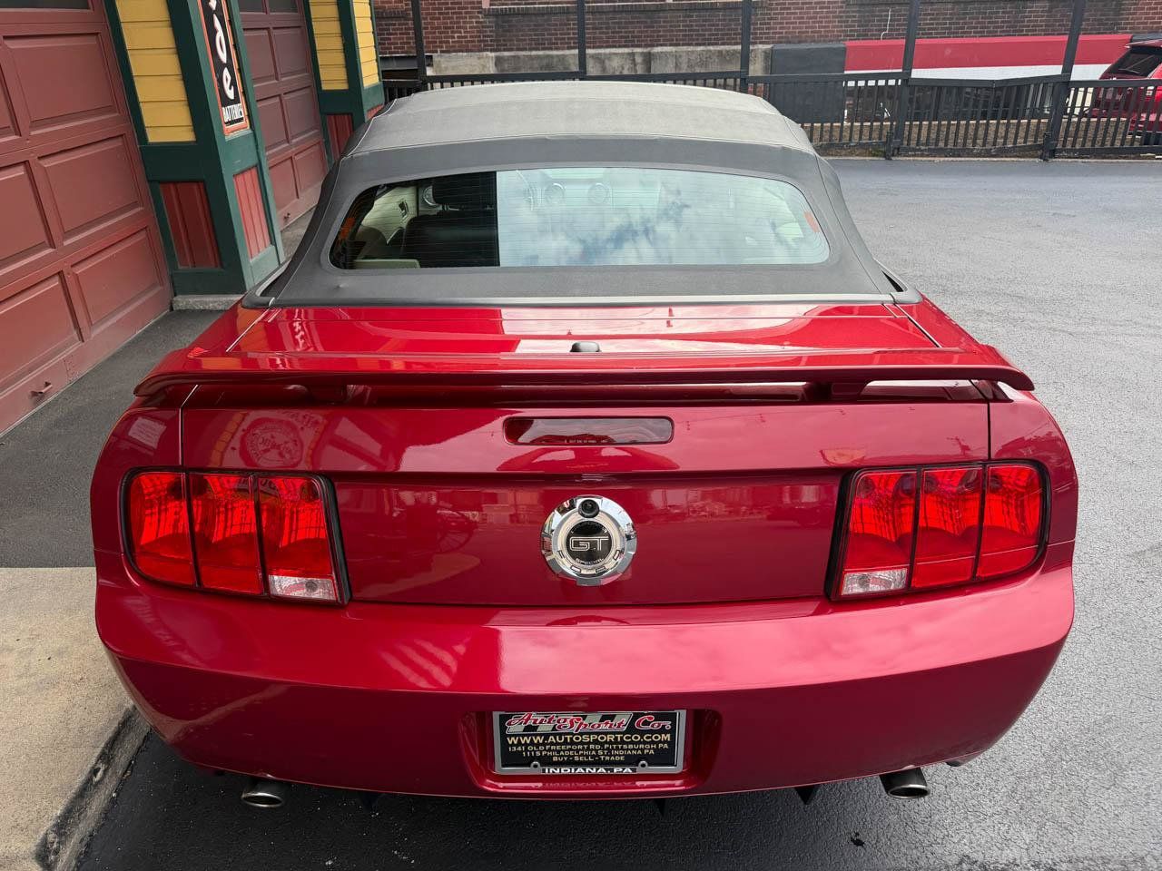 Used 2007 Ford Mustang GT Premium RWD image 10
