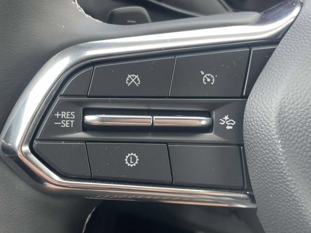 New 2027 Chevrolet Traverse LT w/ Driver Confidence Package FWD image 18