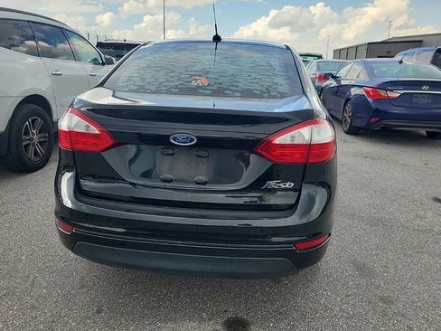 Used 2017 Ford Fiesta S image 4