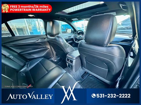 Used 2021 Cadillac CT4 Luxury w/ Sun And Sound Package image 28