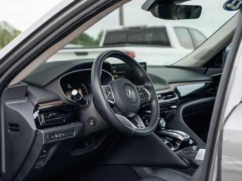 Used 2022 Acura MDX w/ Technology Package FWD image 25