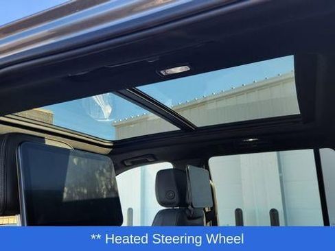 Used 2021 GMC Yukon Denali w/ Denali Ultimate Package image 10