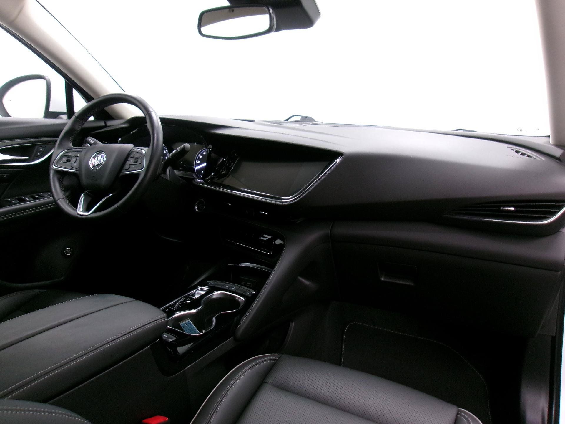 Used 2023 Buick Envision Essence FWD image 3