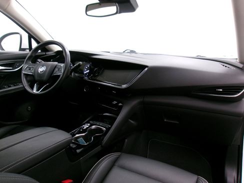 Used 2023 Buick Envision Essence FWD image 3
