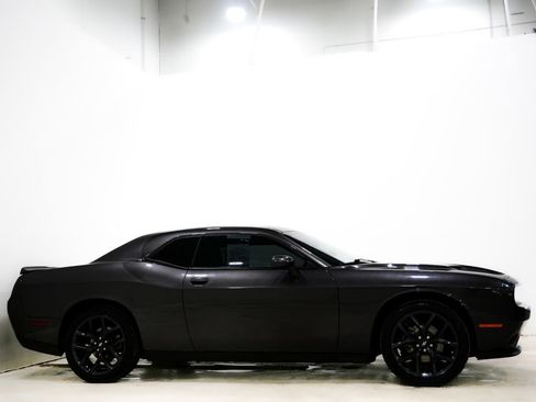 Used 2021 Dodge Challenger SXT w/ Blacktop Package image 4