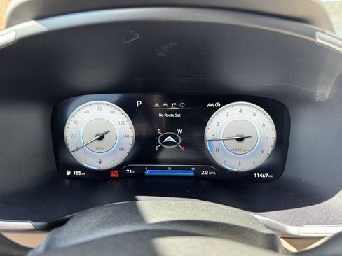 Used 2023 Hyundai Santa Fe Limited AWD/4WD image 18