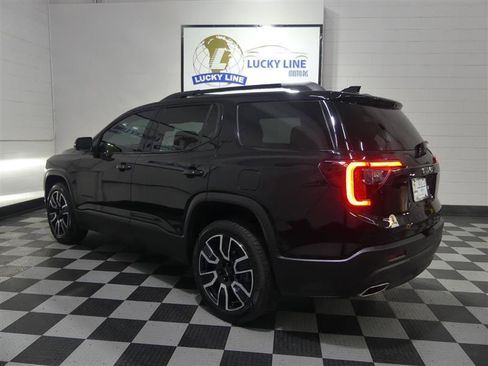 Used 2021 GMC Acadia SLT w/ Elevation Edition AWD/4WD image 11
