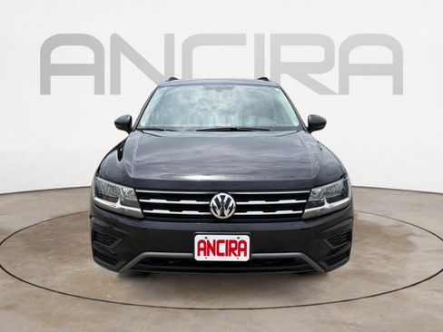 Used 2020 Volkswagen Tiguan SE w/ Panoramic Sunroof Package FWD image 5