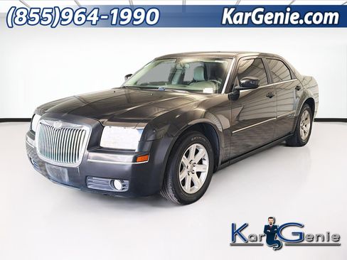 Used 2006 Chrysler 300 Touring image 1