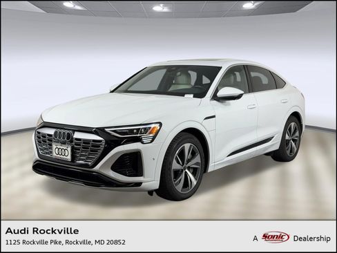 Used 2024 Audi Q8 e-tron Premium Plus w/ Premium Plus Package AWD/4WD image 1