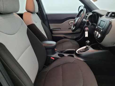 Used 2017 Kia Soul w/ Convenience Package image 21