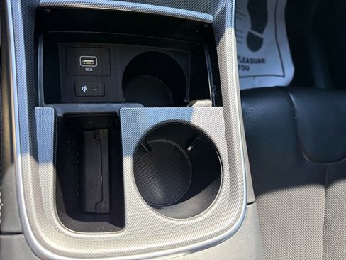 Used 2022 Hyundai Santa Fe Limited image 19