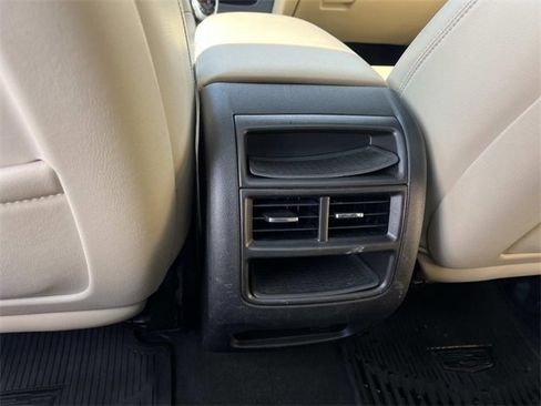 Used 2019 Cadillac XT5 Luxury image 16