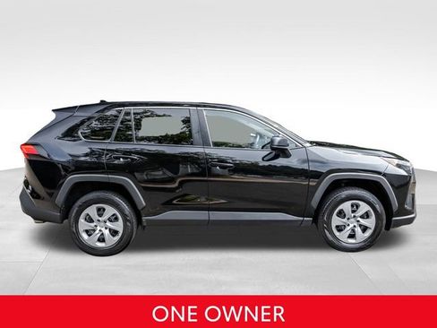 Certified 2024 Toyota RAV4 LE AWD/4WD image 5