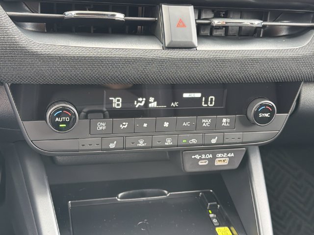 New 2026 Subaru Outback Limited AWD/4WD image 18