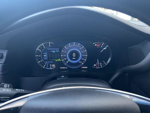 Used 2016 Cadillac Escalade Premium RWD image 22
