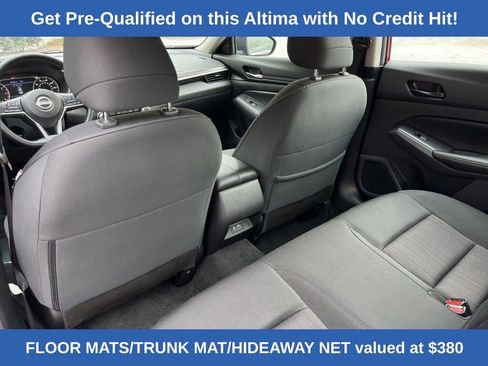 Used 2025 Nissan Altima 2.5 SV image 19