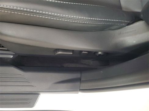 Used 2023 Subaru Outback Limited image 23