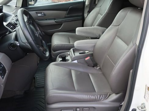 Used 2015 Honda Odyssey EX-L image 13