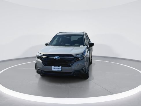 New 2026 Subaru Forester Touring AWD/4WD image 3