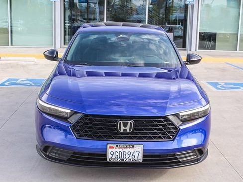 Used 2023 Honda Accord Sport image 2